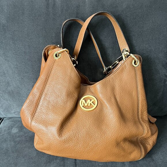 Michael Kors Shoulder Bag - Picture 2 of 6
